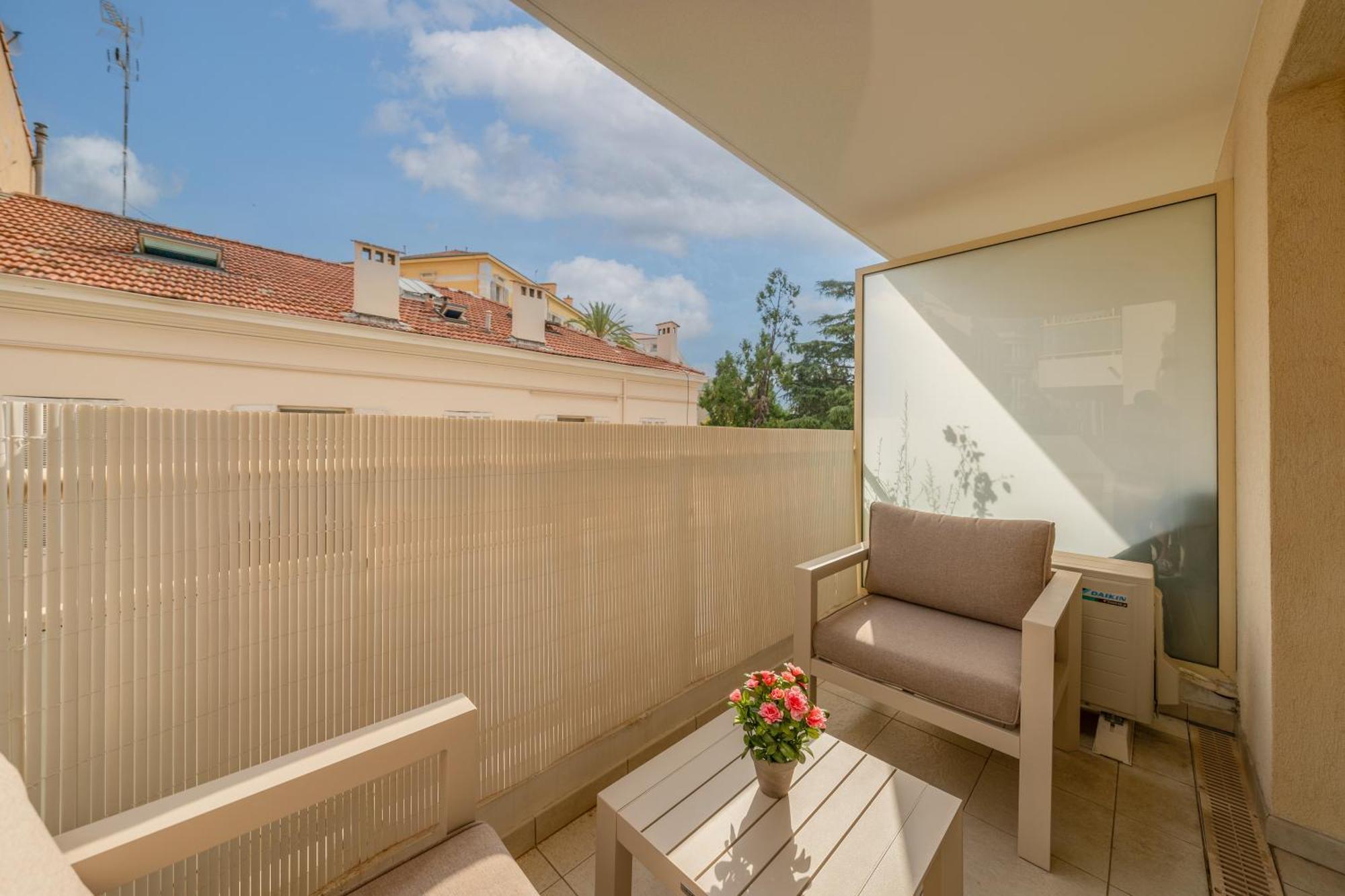 Beautiful Apartment Cannes Center Terrace Parking Exterior foto